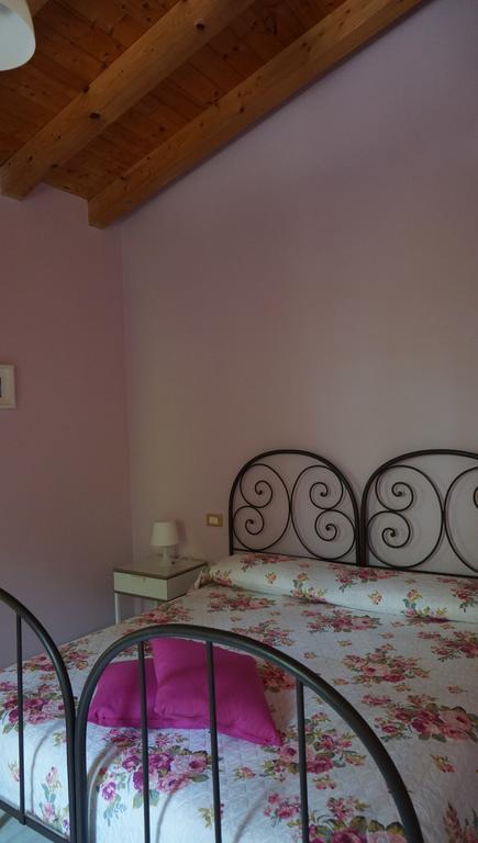 Agriturismo Fior Di Pesco Hotel Сомакампаня Екстериор снимка