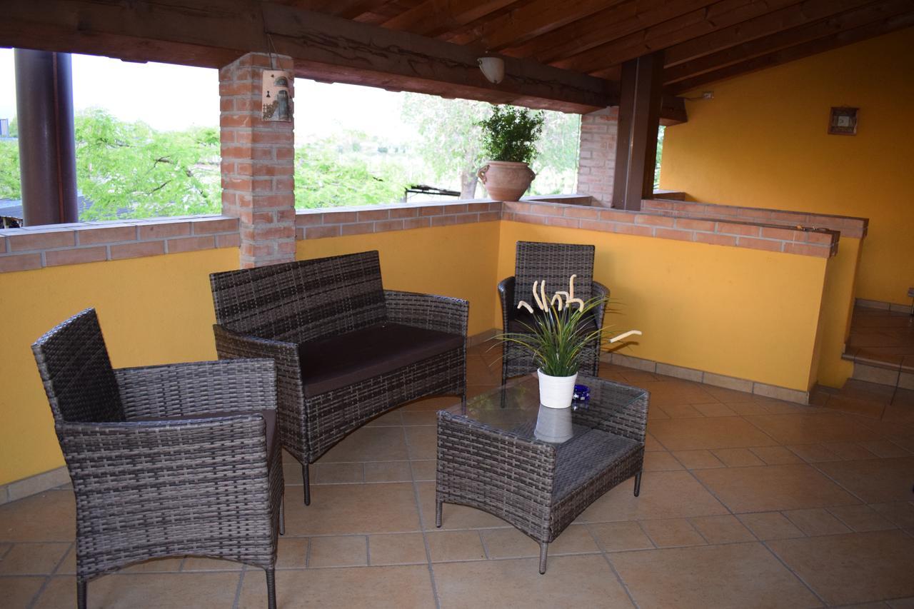 Agriturismo Fior Di Pesco Hotel Сомакампаня Екстериор снимка
